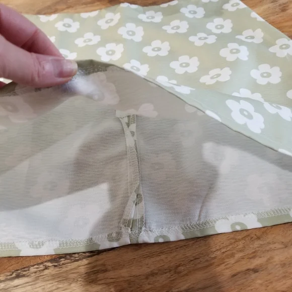 SHEIN skirt- NWOT- 6 - Picture 4 of 8